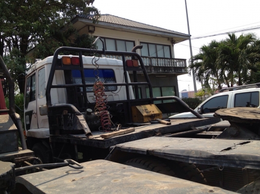 ขายสิบล้อหัวลาก mitsubishi fuso