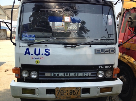 ขายสิบล้อหัวลาก mitsubishi fuso
