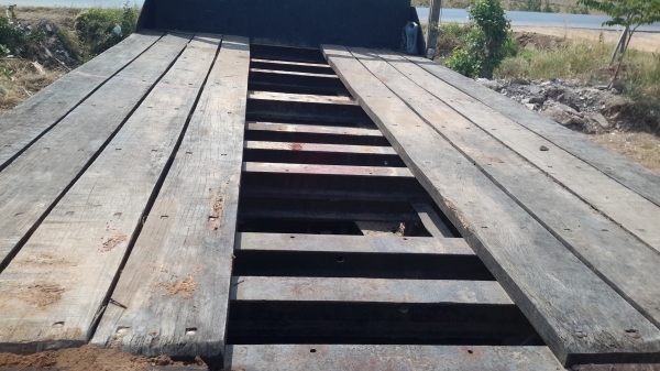 สิบล้อหางปารากแม๊กโค200ได้ ทะเบียนพร้อมโอน