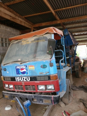 ขายรถนวดข้าว สิงเปลือยจัมโบ้ 5 ฟุต เครื่องอิซูซุ 85 รถใช้งานได้เลย