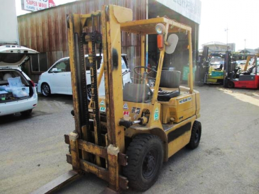 ขายรถโฟล์คลิฟท์มือสอง MITSUBISHI รุ่น FG20-F17 ยก 2 ตัน ราคา 125,000 บาท นำเข้าจากประเทศญี่ปุ่น 100\% ไม่เคยใช้งานในประเทศไทย