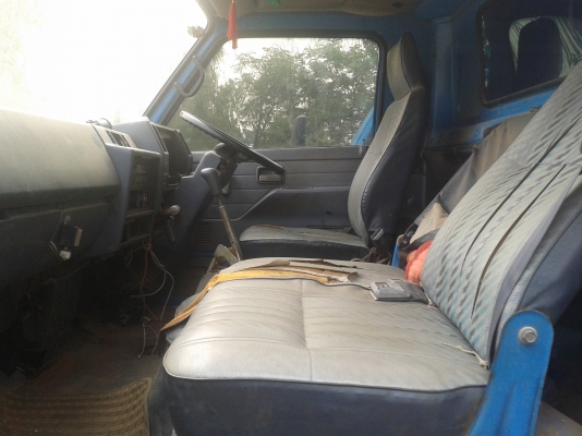 ขายดั้มISUZU NPR 110แรง Fหน้า-หลัง กระบะดั้มต่อใหม่สวยมากไม่ผุ ยางดี6เส้น เครื่องดี ภายในสวย คัชซีสวย สภาพพร้อมใช้งาน เอกสารพร้อมโอน สนใจโทร 090-8588220คุณนะ 093-3258446คุณบิวตี้ ID:narong498 หรือ www.truck.in.th/498 หรือfb:ณรงค์ ซื้อขายรถมือสอง(เว็บไซต์ส