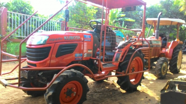 ขายรถไถ KUBOTA  B2420 ราคา 165,000 อ.แกลง จ.ระยอง สอบถาม 0818618678