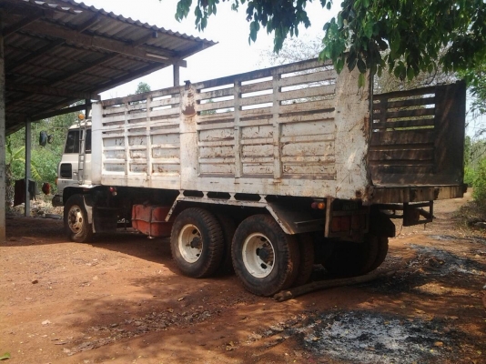 ขาย รถบรรทุกดั้ม HINO 10 ล้อ 2 เพลา 200 แรง