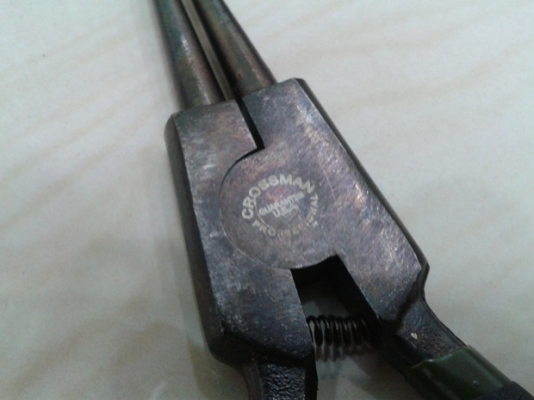 คีมถ่างแหวน CROSSMAN Made In Usa คีมถ่างแหวน CROSSMAN Made In Usa