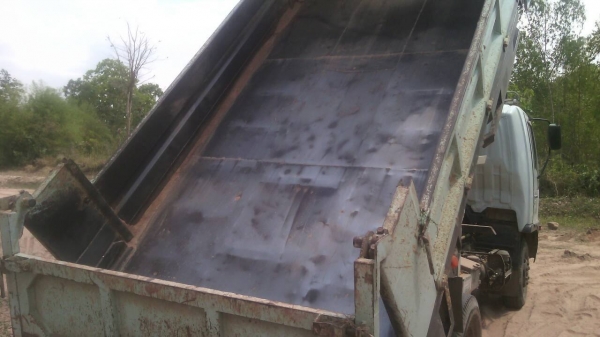 ขายดั้มHINO FG4J เครื่องJO5C 140แรง ปี2540 เครื่องดี ภายในสวย คัชซีสวย ยางดี สภาพพร้อมใช้งาน เอกสารพร้อมโอน สนใจโทร 090-8588220คุณนะ 093-3258446คุณบิวตี้ ID:narong498 หรือ www.truck.in.th/498 หรือfb:ณรงค์ ซื้อขายรถมือสอง(เว็บไซต์ส่วนตัว) ขายดั้มHINO FG4J เครื่องJO5C 140แรง ปี2540 เครื่องดี ภายในสวย คัชซีสวย ยางดี สภาพพร้อมใช้งาน เอกสารพร้อมโอน สนใจโทร 090-8588220คุณนะ 093-3258446คุณบิวตี้ ID:narong498 หรือ www.truck.in.th/498 หรือfb:ณรงค์ ซื้อขายรถมือสอง(เว็บไซต์ส่วนตัว)