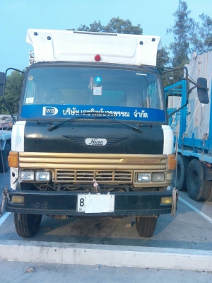 ขายดาว สิบล้อ Hino 920 หัว f17เกียร์เดิมสาย กระบะพื้นเรียบ6.40