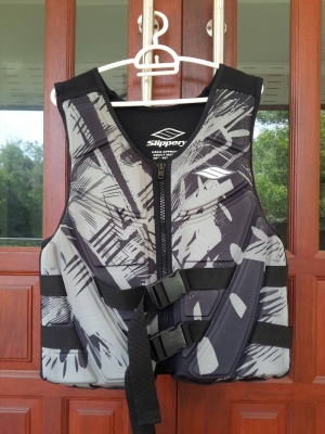 ชูชีพ เวทสูท ถุงมือ Jetpilot Slippery Quicksilver