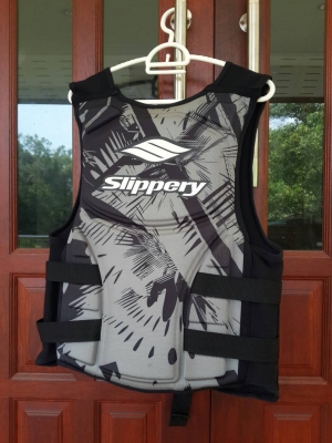 ชูชีพ เวทสูท ถุงมือ Jetpilot Slippery Quicksilver