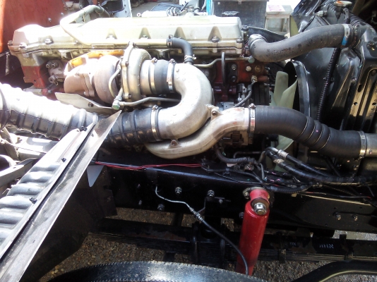 6 ล้อใหญ่  *Euro.2*  HINO  MEGA  FG1J  220 แรงม้า  *ยาว 7.20 ม.* รถสวยเดิม+สวยจริง+พร้อมใช้งาน * รถห้างแท้ * มีเล่มพร้อมโอน *