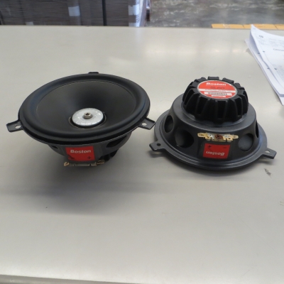 ลำโพง 6"  boston acrutic sl60