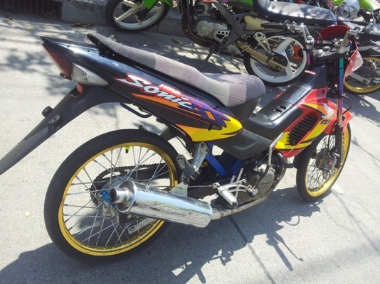 ขายได้ขาย Honda Sonic ตัวเก่า