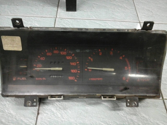 หน้าปัทเรือนไมล์ มาสด้าไฟเตอร์B2500  ราคา1000บาท อยู่ดอนเมืองTEL0890671028 ID Line arnat1028