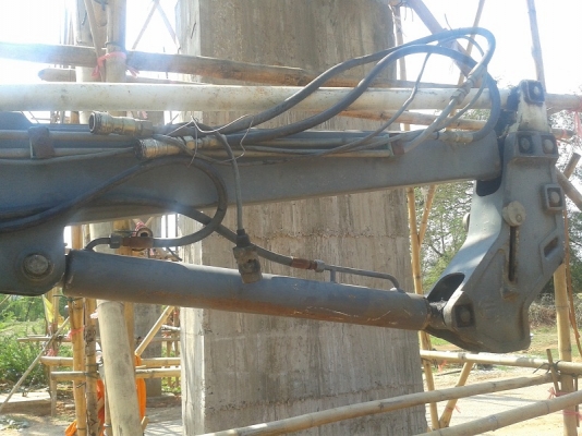 ขายแล้วขอบคุณโก้มิตร-เจ๊ตามากครับ ชุดตักหน้ารถไถฟอร์ด FAUCHEUX F2 ตรงรุ่น40NH แต่เอาไปใส่คูโบต้าM6040ครับ