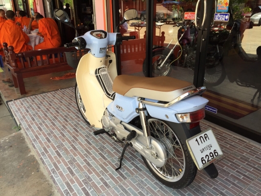 ธารนนทบุรี//ขาย HONDA DREAM 125 CC ปี 2013 วิ่งมา 1x,xxx กิโลเมตร สภาพนางฟ้า สวยๆเดิมๆ ราคา 35,900 บาท ทะเบียนพร้อมชุดโอนครบ