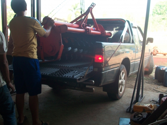 ขายโรตารี่่1.80 เมตรตราช้างใส่กับรถไถ 45 -47แรงยอยใหม่ขายแล้วครับ