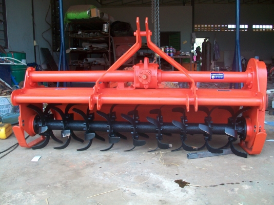 ขายโรตารี่่1.80 เมตรตราช้างใส่กับรถไถ 45 -47แรงยอยใหม่ขายแล้วครับ