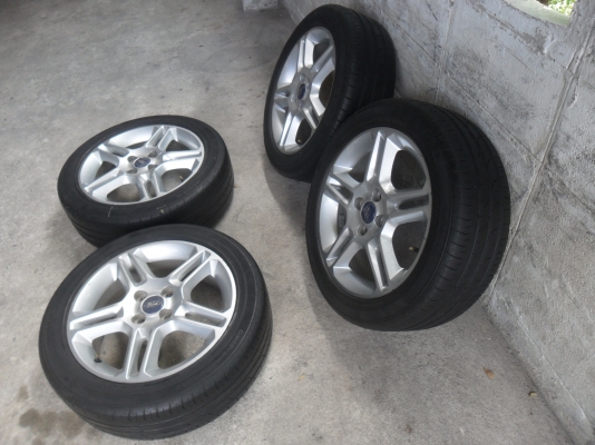 ล้อแม็ก 16นิ้ว 4รู100 ฟอด พร้อมยาง 195/50R16ปี11 สวยๆ 4 ล้อ ราคา 5500 บาท ล้อแม็ก 16นิ้ว 4รู100 ฟอด พร้อมยาง 195/50R16ปี11 สวยๆ 4 ล้อ ราคา 5500 บาท