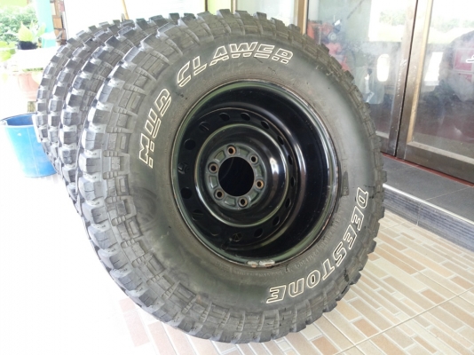 ล้อพร้อมยาง deestone mud clawer 265/75 ขอบ 16 ปี 2012