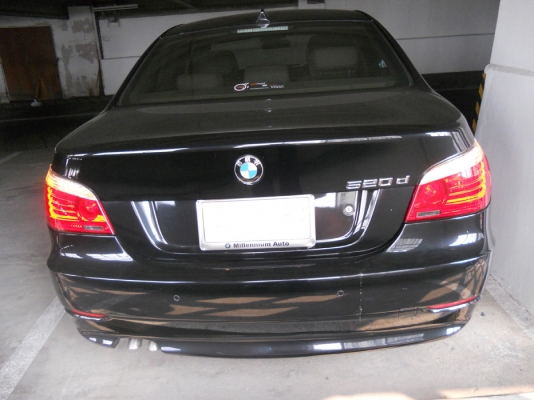 ขายรถ bmw 520d ปี 2010 วิ่งน้อย เช็คศูนย์ตลอด ราคา 1300000 ต่อรองได้