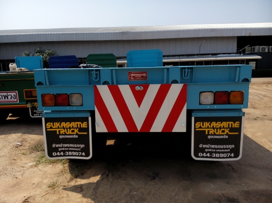 มีหาง 3 เพลา 12.50 เมตร หลายหางสภาพใหม่ๆ พร้อมใช้งาน ช่วง คิงพิน 8 เมตร บรรทุกได้ 50 กว่าตัน คุ้มๆค่ะ