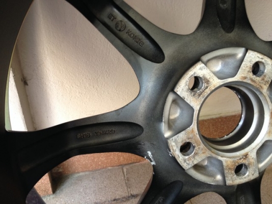 ล้อ KONIG ขอบ20หน้า8ครึ่งหลัง10อ๊อฟ26กับ30ของเก่าญี่ปุ่นสีเดิมๆยังใช้ไม่ได้เเล้ว ล้อ KONIG ขอบ20หน้า8ครึ่งหลัง10อ๊อฟ26กับ30ของเก่าญี่ปุ่นสีเดิมๆยังใช้ไม่ได้เเล้ว