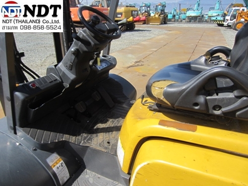 TCM FD35T3S-2Y******-YR2011-7350HOURS ดีเซล 3.5T เสา5M 6ล้อ สภาพสวยมากครับ