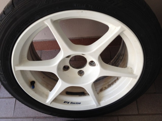 ล้อแท้ P1 ขอบ 17 หน้า7หลัง8อ๊อฟ32กับ35 5รู114 สีเดิมๆญี่ปุ่นสภาพสวย