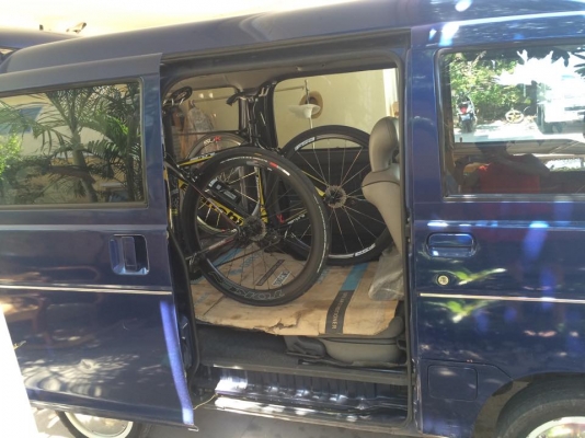 รถตู้s100 หน้า classicโรงงาน เครื่องเทอร์โบ ออโต้ รถตู้s100 หน้า classicโรงงาน เครื่องเทอร์โบ ออโต้