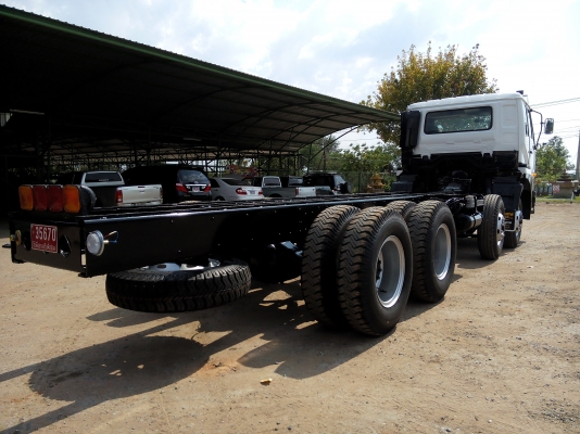 สั่งได้ค่ะ สวยๆเลยค่ะ 12 ล้อ NISSAN UD เครื่อง MD92 330 แรงม้า ช่วงกระบะ ยาว 7.80 เมตร ยางใหม่ คัชซี CW พร้อมทะเบียน นะคะ