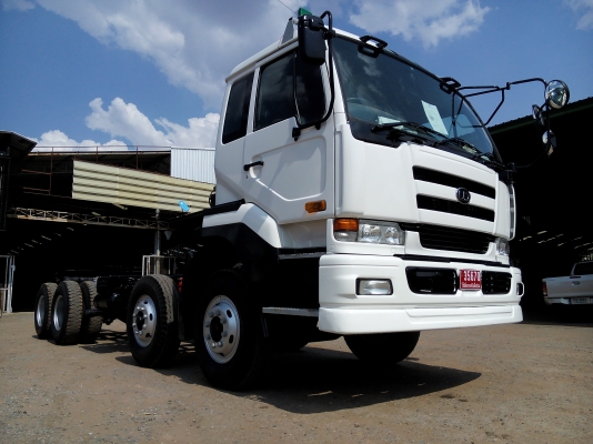 สั่งได้ค่ะ สวยๆเลยค่ะ 12 ล้อ NISSAN UD เครื่อง MD92 330 แรงม้า ช่วงกระบะ ยาว 7.80 เมตร ยางใหม่ คัชซี CW พร้อมทะเบียน นะคะ