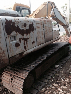 ขายด่วน komatsu pc200 6 ราคา 760,000บาท