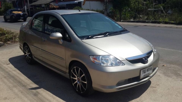 ขาย Honda city แมลงสาป ปี 47 ติดแก็สหัวฉีด lpg ราคา 165,000 บาท +++++++