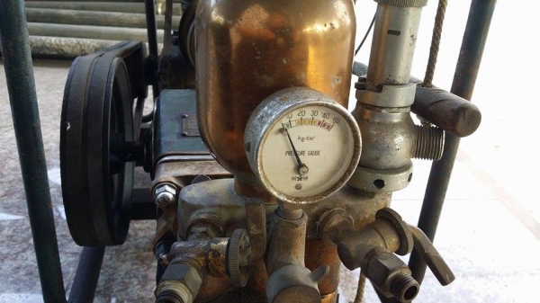 ปั๊มน้ำเก่าญี่ปุ่น  เครื่องยนต์ติดง่าย สภาพพร้อมใช้งาน