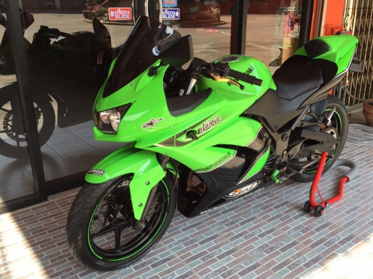 ธารนนทบุรี//ขาย KAWASAKI NINJA 250 ปี 2011 สวยๆของแต่งเต็ม ระบบเครื่อง ระบบไฟสมบูรณ์ทุกจุด ทะเบียนแท้พร้อมโอน ราคา 74,900 บาท