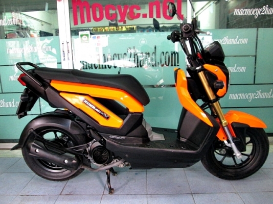 ZOOMER สีส้ม  รถเดือน มีนาคม ปี 2557   ไมล์ 2173 โล สภาพสวยมาก  รถปีใหม่ ไมล์น้อย ไร้ริ้วรอยกวนใจ ของแถม 2 รายการ  38900