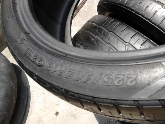 225/40R18 YOKOHAMA A.drive R1 ชุด 4 เส้น TEL.081-427-3941 225/40R18 YOKOHAMA A.drive R1 ชุด 4 เส้น TEL.081-427-3941