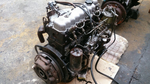 ขายเครื่องยนต์ดีเซล isuzu c240