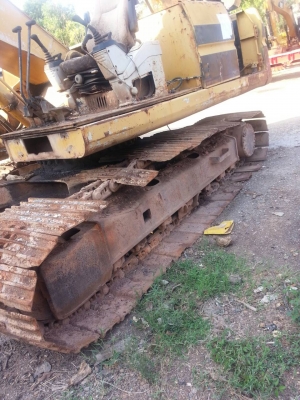 ขายด่วน อะใหล่CAT 320 V2 ขายเป็นอะใหล่นะครับ ตัดหลังสงกรานต์ 16/4/58