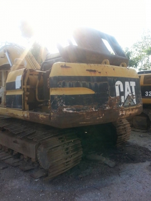 ขายด่วน อะใหล่CAT 320 V2 ขายเป็นอะใหล่นะครับ ตัดหลังสงกรานต์ 16/4/58