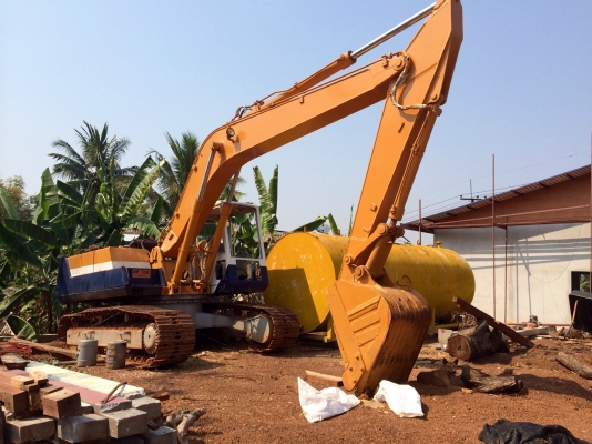 ขายเหมา รถแบคโฮ 5 คัน  ราคาพอดี