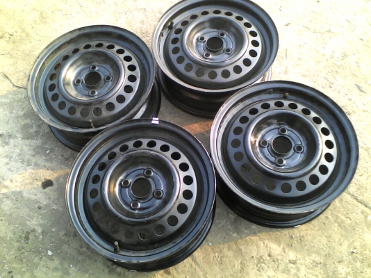 ขอบ 15 รถเก๋ง กะทะล้อ 4 รู 100 MM. ชุด 4 ใบ TEL.081-427-3941 ขอบ 15 รถเก๋ง กะทะล้อ 4 รู 100 MM. ชุด 4 ใบ TEL.081-427-3941