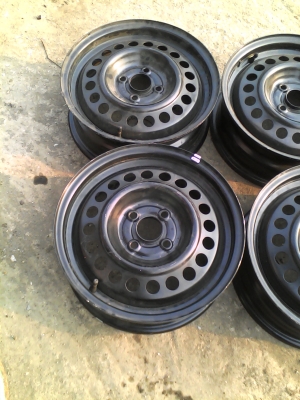 ขอบ 15 รถเก๋ง กะทะล้อ 4 รู 100 MM. ชุด 4 ใบ TEL.081-427-3941 ขอบ 15 รถเก๋ง กะทะล้อ 4 รู 100 MM. ชุด 4 ใบ TEL.081-427-3941