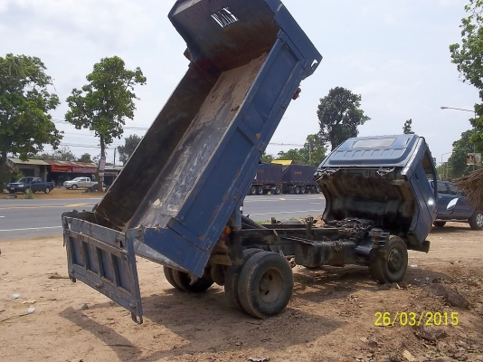 6ล้อดั้ม เอกสารพร้อมโอนครับ