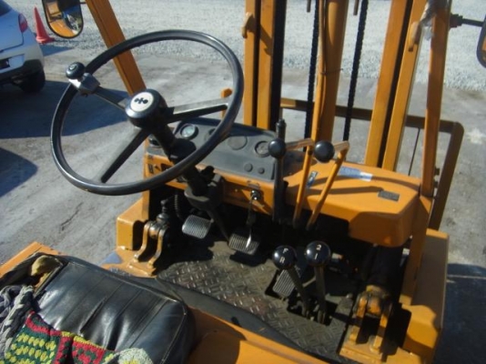 ขายรถโฟล์คลิฟท์มือสอง KOMATSU รุ่น FG20-7 ราคา 125,000 บาท นำเข้าจากประเทศญี่ปุ่น 100\% ไม่เคยใช้งานในประเทศไทย