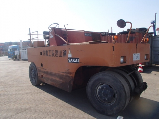 ขายรถบด SAKAI TS150 เก่านอกจากญี่ปุ่น ติดต่อ อำพล 090-9694506, 080-3031241