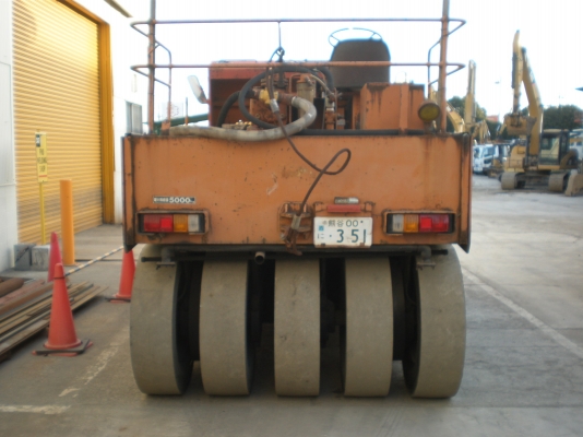 ขายรถบด SAKAI TS150 เก่านอกจากญี่ปุ่น ติดต่อ อำพล 090-9694506, 080-3031241