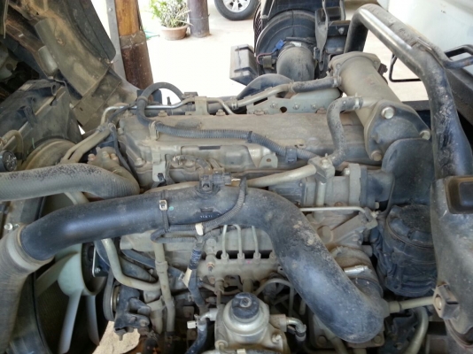 รถอีซูซุ 6 ล้อดั้ม FRR  210 แรงม้า. ปี 54  ( รถวิ่ง 6x,xxx กม. )     สนใจติดต่อ  081 - 6079515