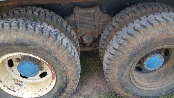 ขายรถพ่วง 18 ล้อ 2 เพลา กระบะเหล็ก อู่.สามมิตรล๊อนเฉียง ISUZU 270 ปี.46  รถใช้งาน ราคา.1650000 ต่อรอง