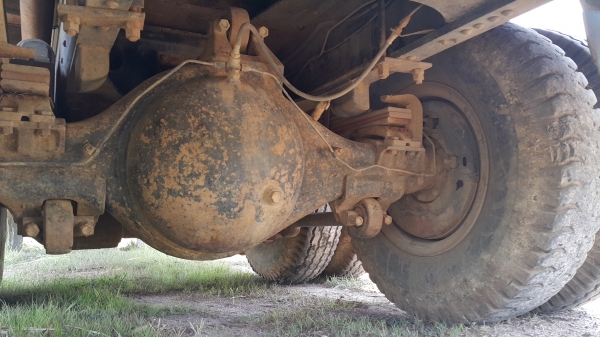 ขายรถพ่วง 18 ล้อ 2 เพลา กระบะเหล็ก อู่.สามมิตรล๊อนเฉียง ISUZU 270 ปี.46  รถใช้งาน ราคา.1650000 ต่อรอง